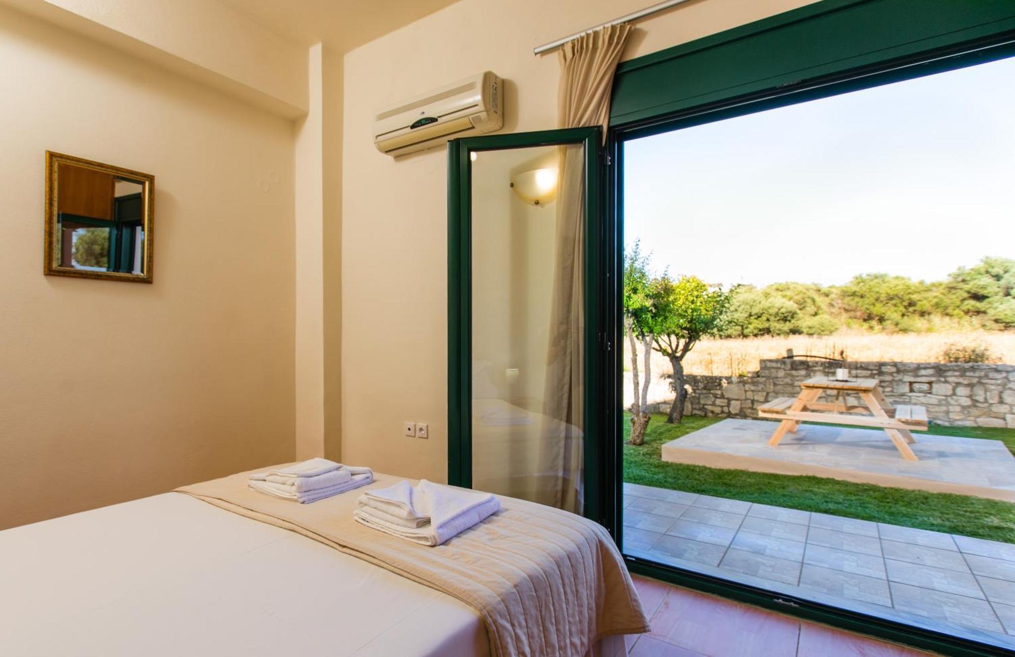 Villa Eleni Asprouliánoi Exterior foto