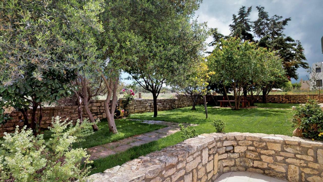 Villa Eleni Asprouliánoi Exterior foto