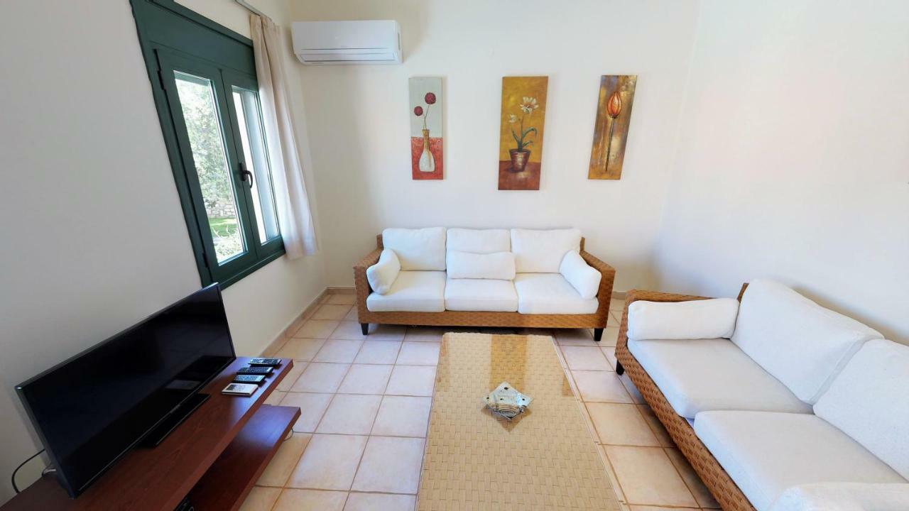 Villa Eleni Asprouliánoi Exterior foto