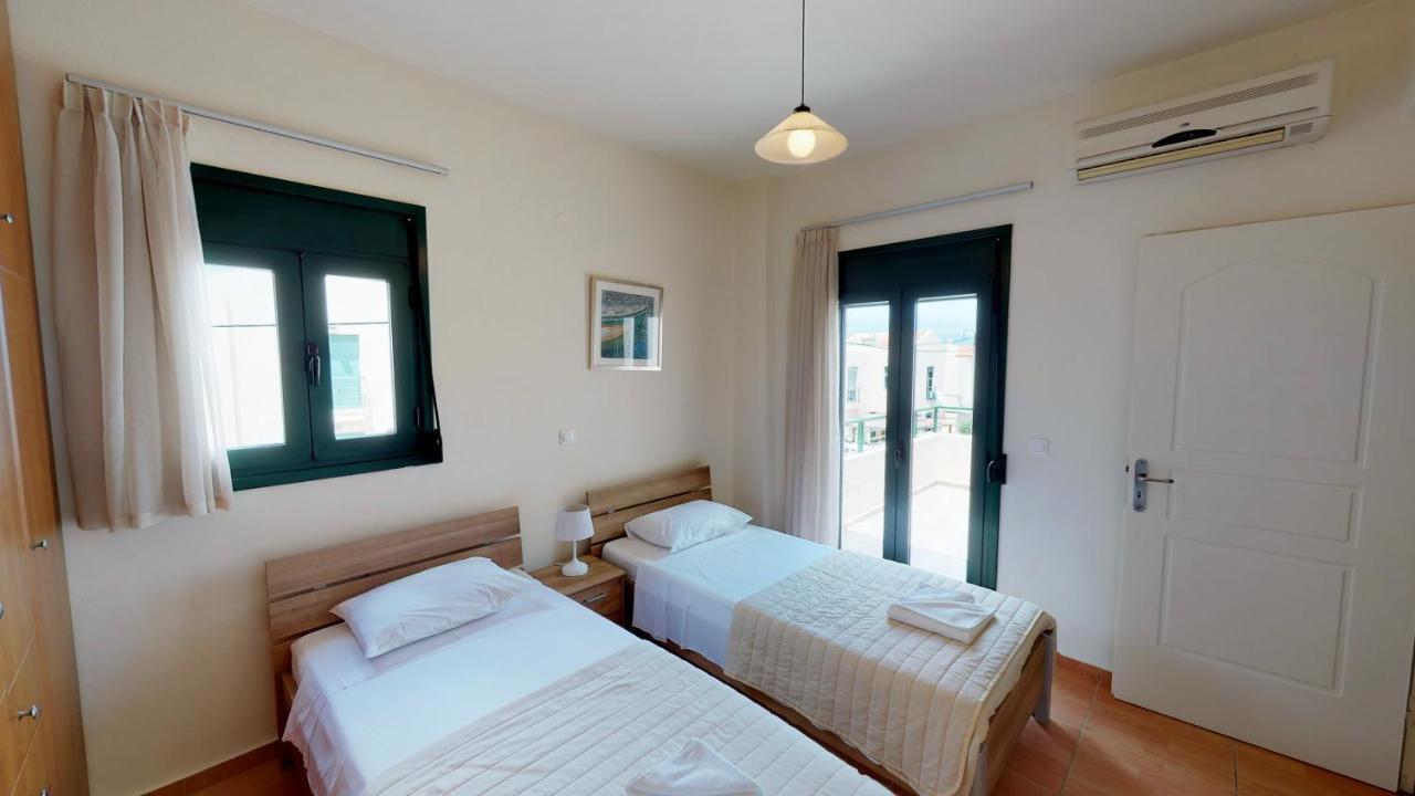 Villa Eleni Asprouliánoi Exterior foto